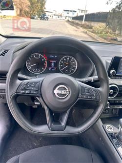 نيسان سنترا